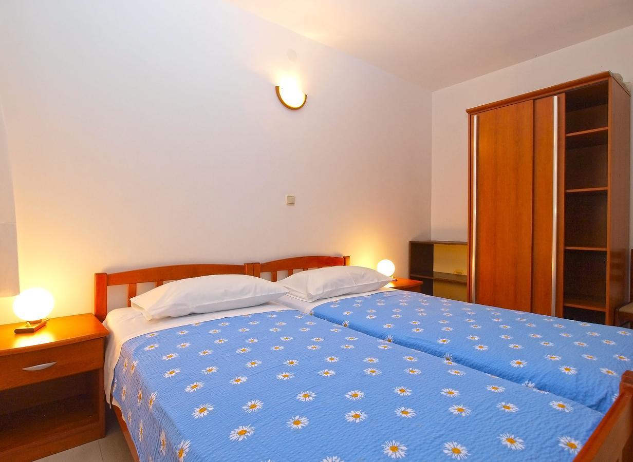 Apartment Elda 1455 Фажана Экстерьер фото